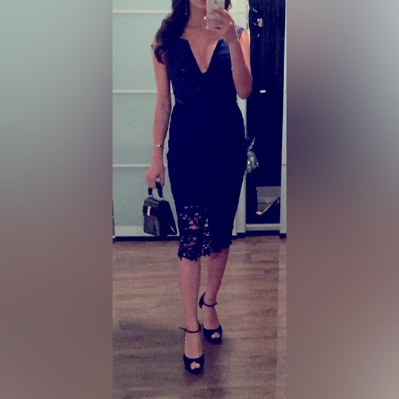 Beautiful sensual laced Grace & Hart Midnight Blue Dress - Picture 2 of 7